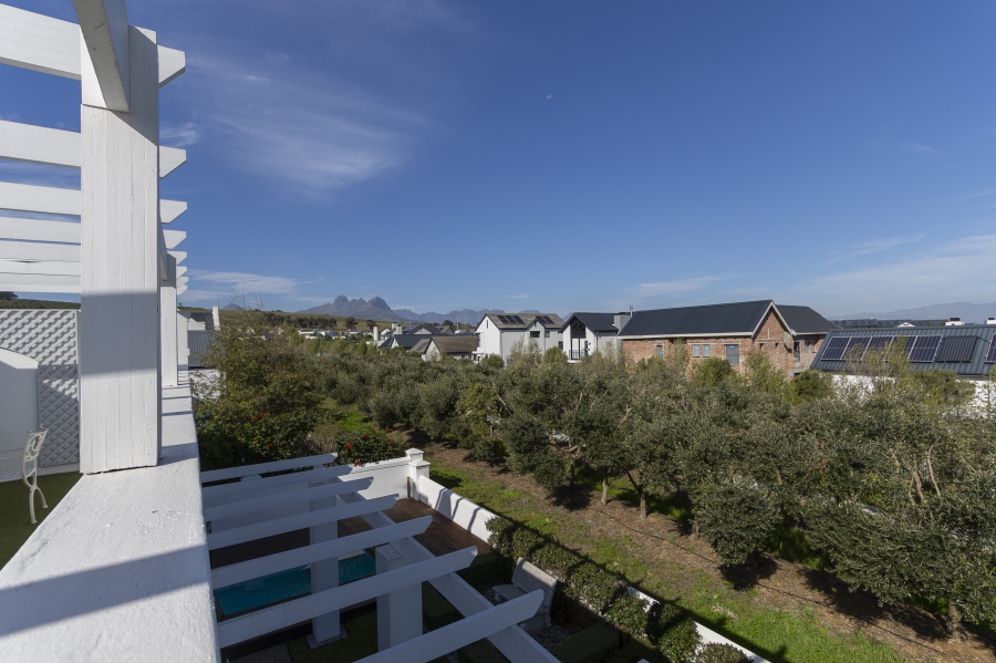 4 Bedroom Property for Sale in Croydon Olive Estate Western Cape